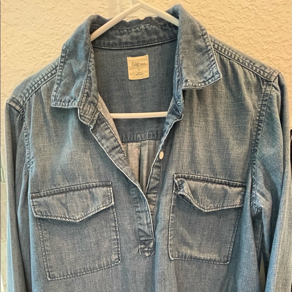 Gap denim shirt I